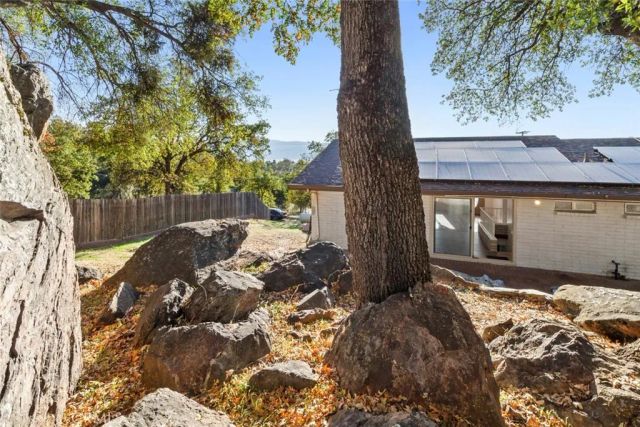 597 Amador, Angels Camp, CA 95222