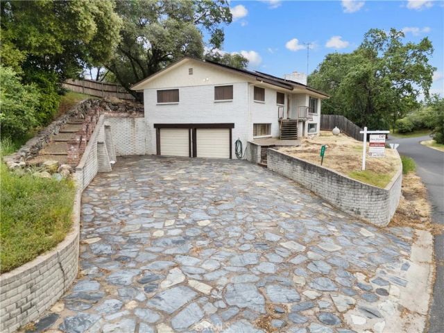 597 Amador, Angels Camp, CA 95222