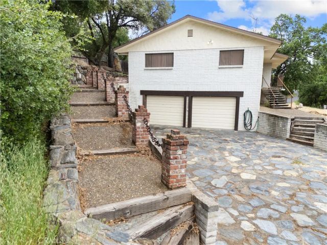 597 Amador, Angels Camp, CA 95222