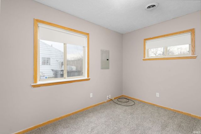 321 Barbie Street, South Bend, IN 46614