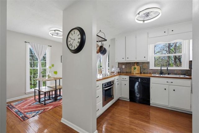 4818 Village Square NW, Acworth, GA 30102