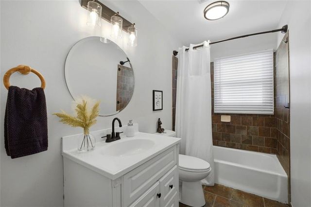 4818 Village Square NW, Acworth, GA 30102