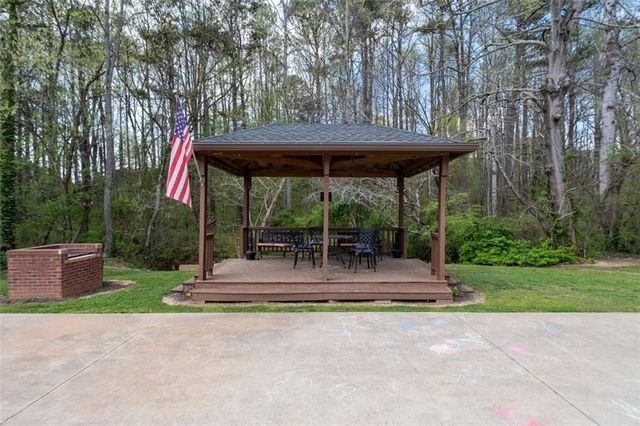 4818 Village Square NW, Acworth, GA 30102