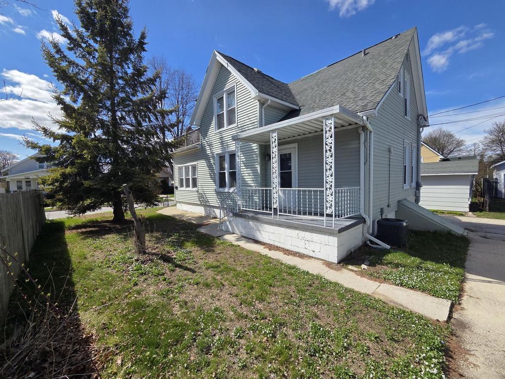 2317 S 9th STREET, Sheboygan, WI 53081