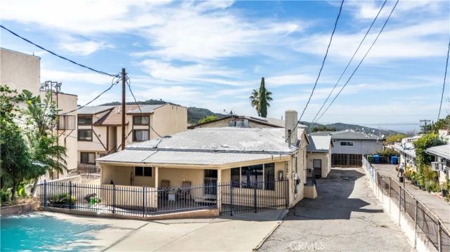10139 Hillhaven, Tujunga, CA 91042