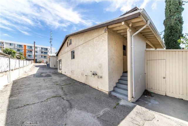 10139 Hillhaven, Tujunga, CA 91042