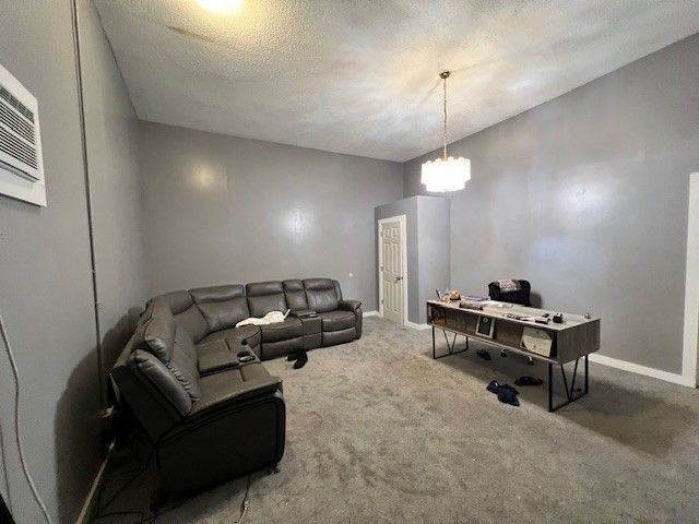 706 N Cicero Avenue, Chicago, IL 60644