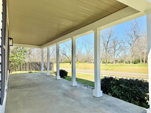 939 Hinton Waters Ave, Midland City, AL 36350