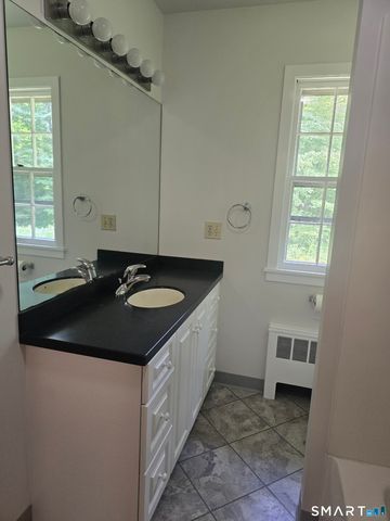 578 Old Sherman Hill Road, Woodbury, CT 06798