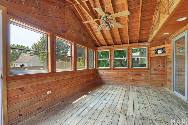 10113 W Crissy Avenue, Zion, IL 60099