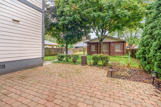 1833 Franklin Avenue, Columbus, OH 43205