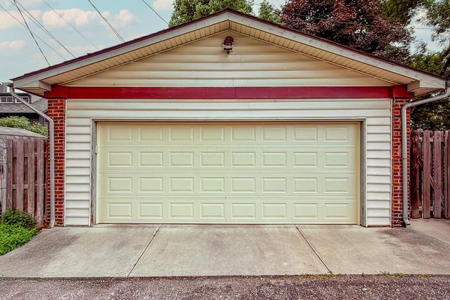 1833 Franklin Avenue, Columbus, OH 43205