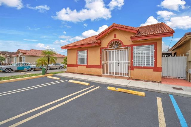 9018 NW 120th Street 133, Hialeah Gardens, FL 33018
