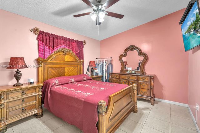 9018 NW 120th Street 133, Hialeah Gardens, FL 33018