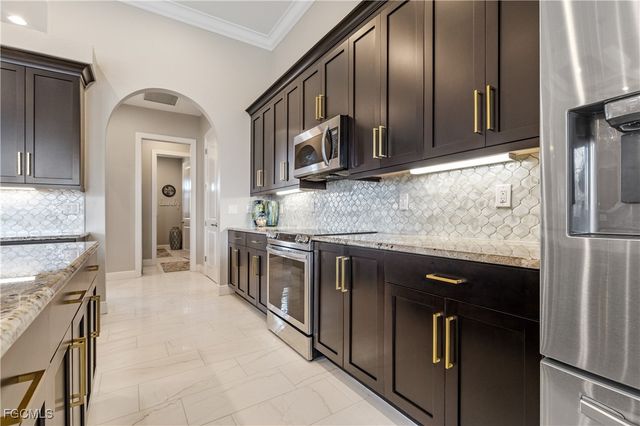 4311 SW 22nd CT, Cape Coral, FL 33914