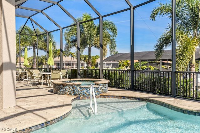 4311 SW 22nd CT, Cape Coral, FL 33914