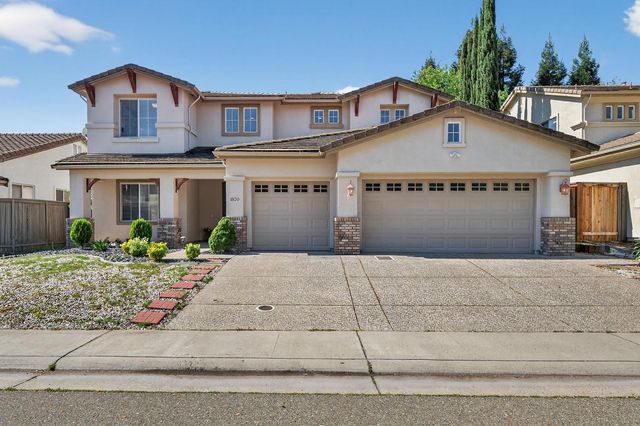 1820 Heather Garden Ln, Roseville, CA 95661