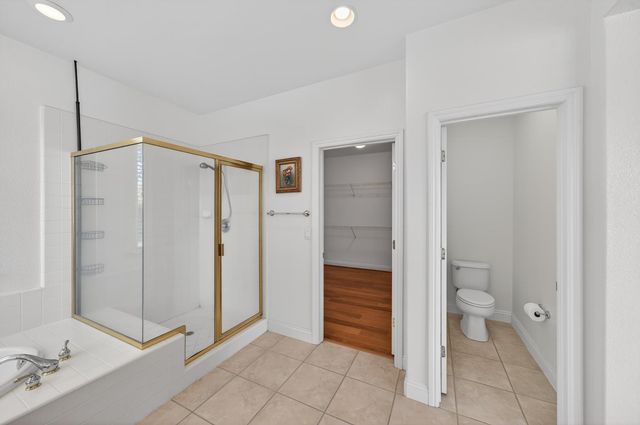 1820 Heather Garden Ln, Roseville, CA 95661