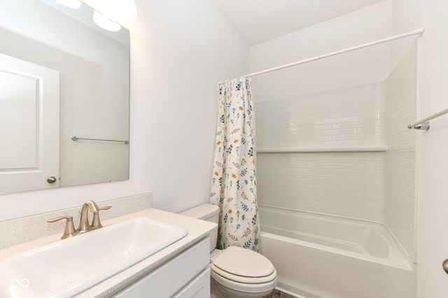 291 Limerick Lane, Pendleton, IN 46064
