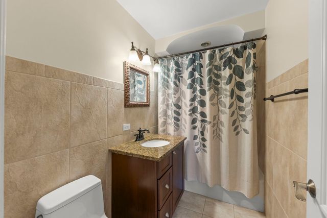 117 N Park Boulevard, Glen Ellyn, IL 60137