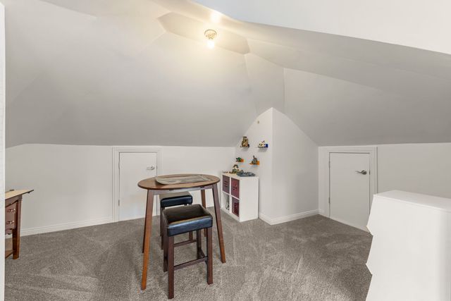 117 N Park Boulevard, Glen Ellyn, IL 60137