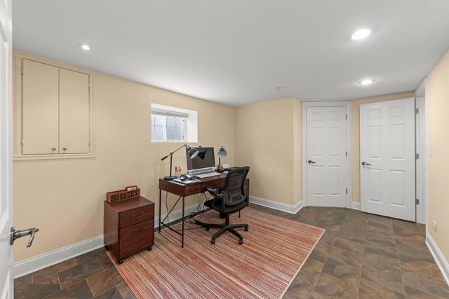 117 N Park Boulevard, Glen Ellyn, IL 60137