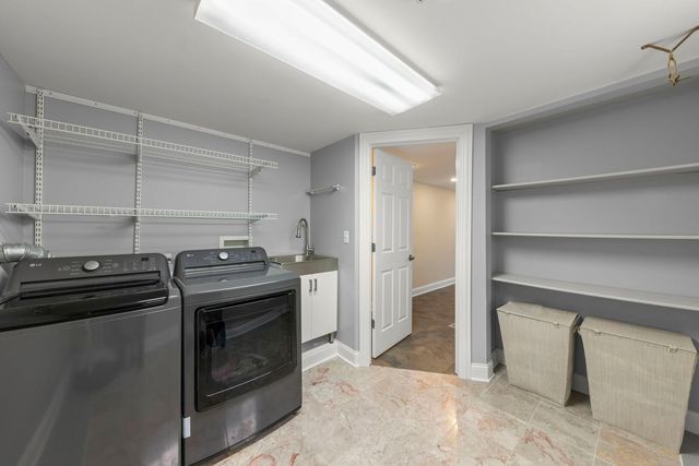 117 N Park Boulevard, Glen Ellyn, IL 60137