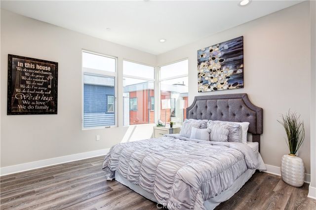 2068 Maple Avenue C, Costa Mesa, CA 92627