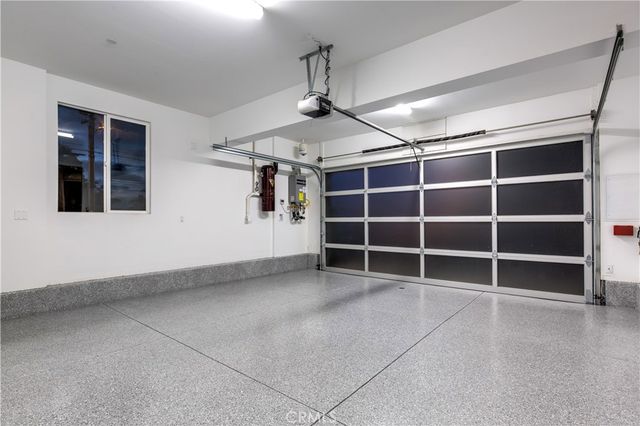 2068 Maple Avenue C, Costa Mesa, CA 92627