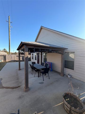 21106 Kirkland Woods Drive, Houston, TX 77095