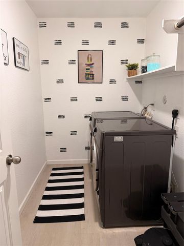 21106 Kirkland Woods Drive, Houston, TX 77095