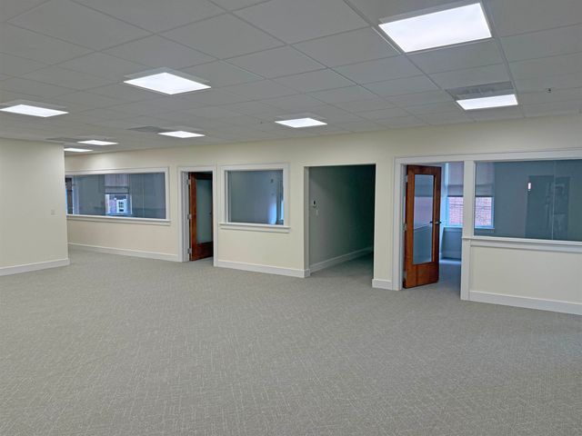25 Chestnut Street Aka 82-86 Congress Street, Portsmouth, NH 03801