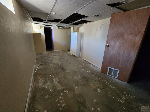 2130 Pine St, Pueblo, CO 81004