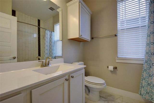 912 Sugaree Ave, Austin, TX 78757
