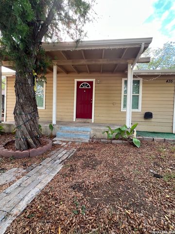435 N San Horacio, San Antonio, TX 78228