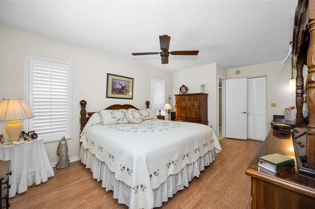 2255 WILSHIRE DRIVE, Dunedin, FL 34698