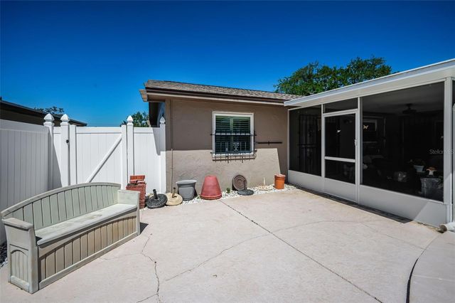 2255 WILSHIRE DRIVE, Dunedin, FL 34698