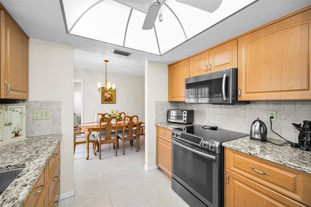 2255 WILSHIRE DRIVE, Dunedin, FL 34698