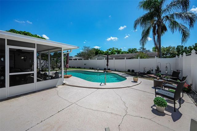 2255 WILSHIRE DRIVE, Dunedin, FL 34698