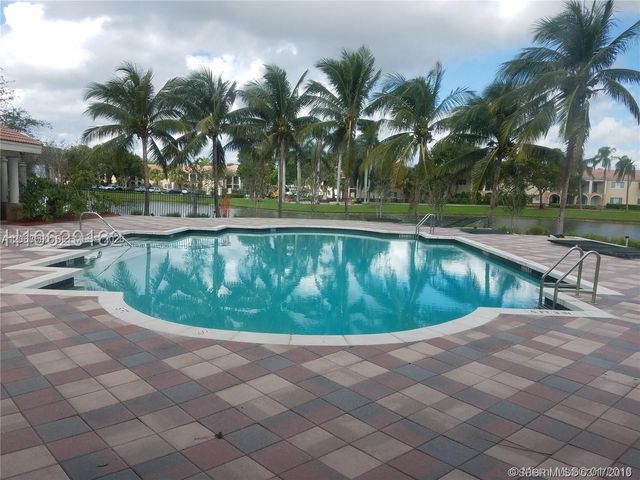 2520 Centergate Drive 303, Miramar, FL 33025