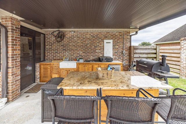 287 Sugar Plum Street, Houma, LA 70364