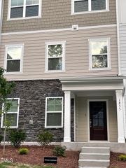 1835 Starlit Sky Lane, Cary, NC 27519