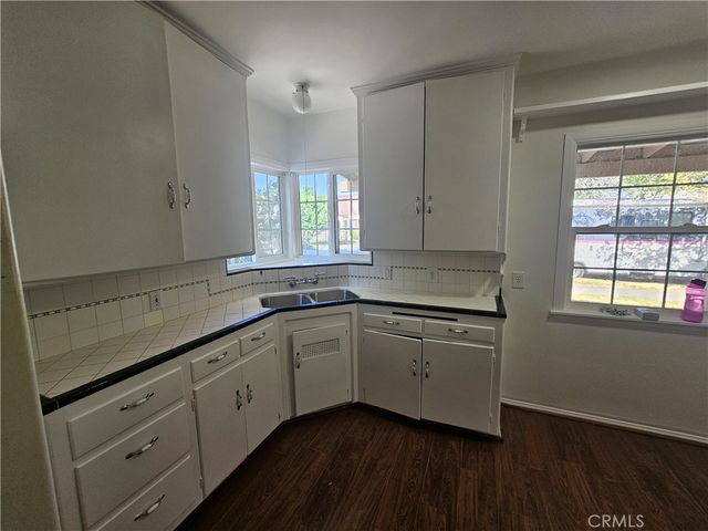 1512 N Pershing, San Bernardino, CA 92405