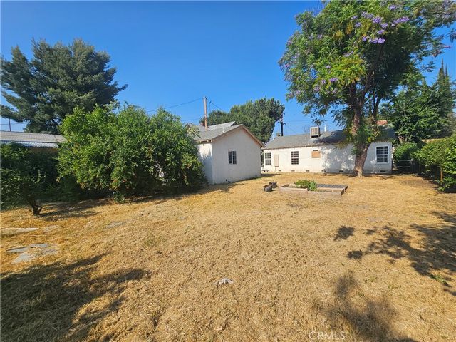 1512 N Pershing, San Bernardino, CA 92405