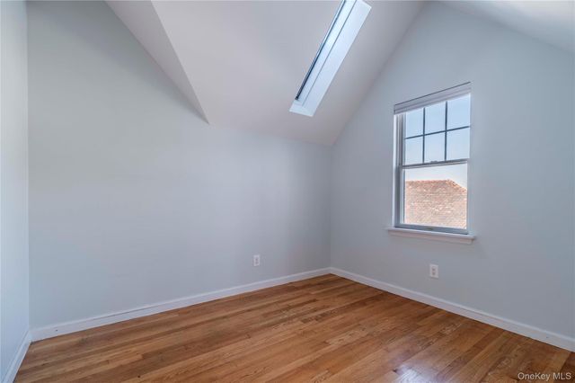 16823 Powells Cove Boulevard 12, Beechhurst, NY 11357