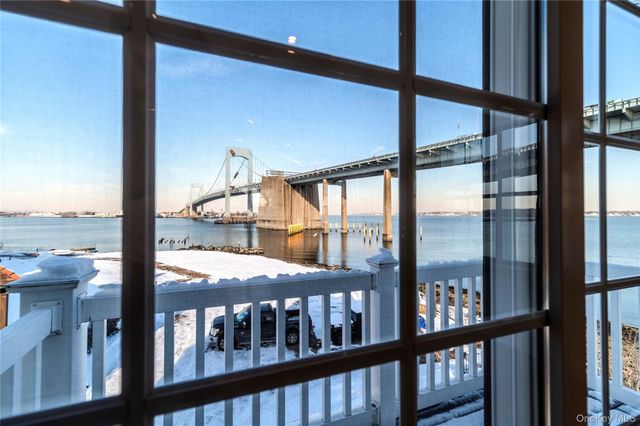 16823 Powells Cove Boulevard 12, Beechhurst, NY 11357