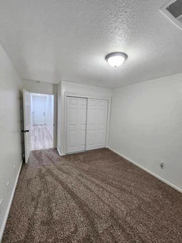 1963 Pontelli Ct, Stockton, CA 95207