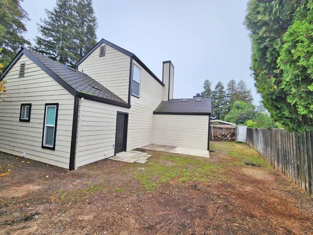 1963 Pontelli Ct, Stockton, CA 95207