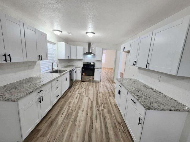 1963 Pontelli Ct, Stockton, CA 95207