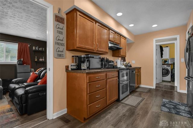 158 Loretta Drive, Dayton, OH 45415